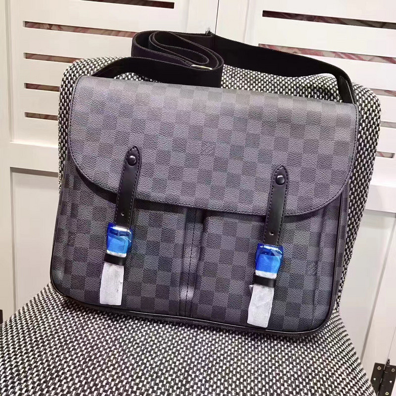 LVT PURSE
