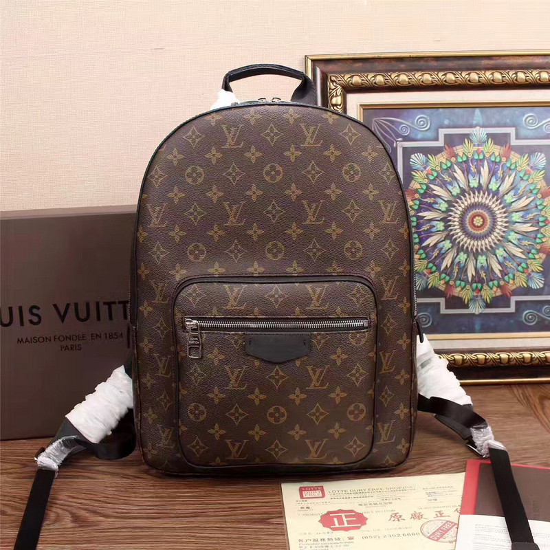 LVT PURSE