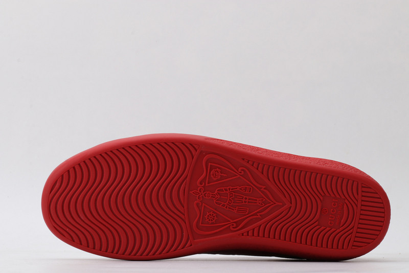 G*u*i sneaker