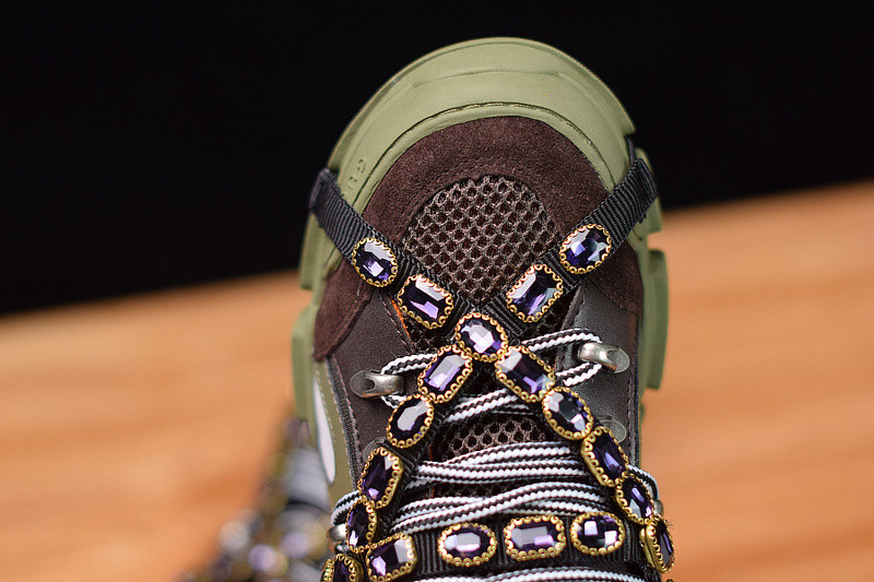G*u*i sneaker