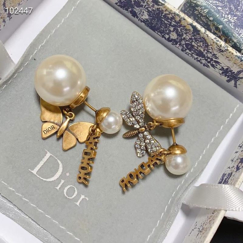 D10r earring