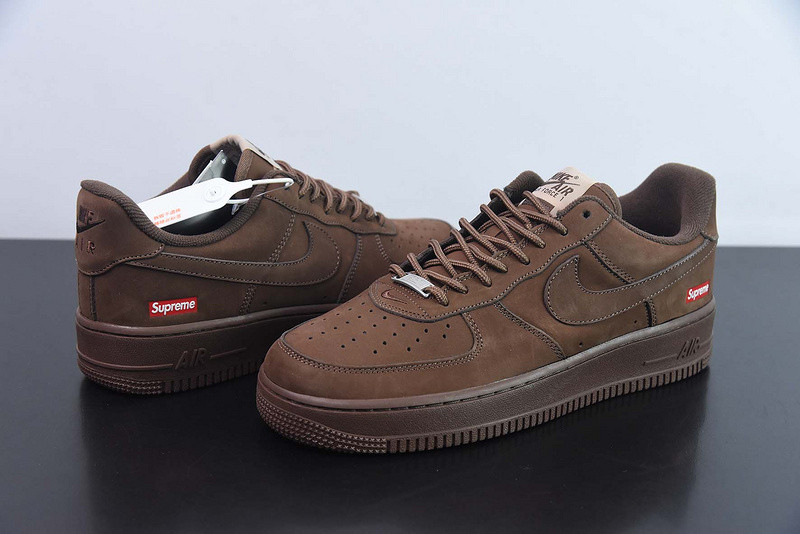 Supreme x Nike Air Force 1 Low Baroque Brown CU9225-200