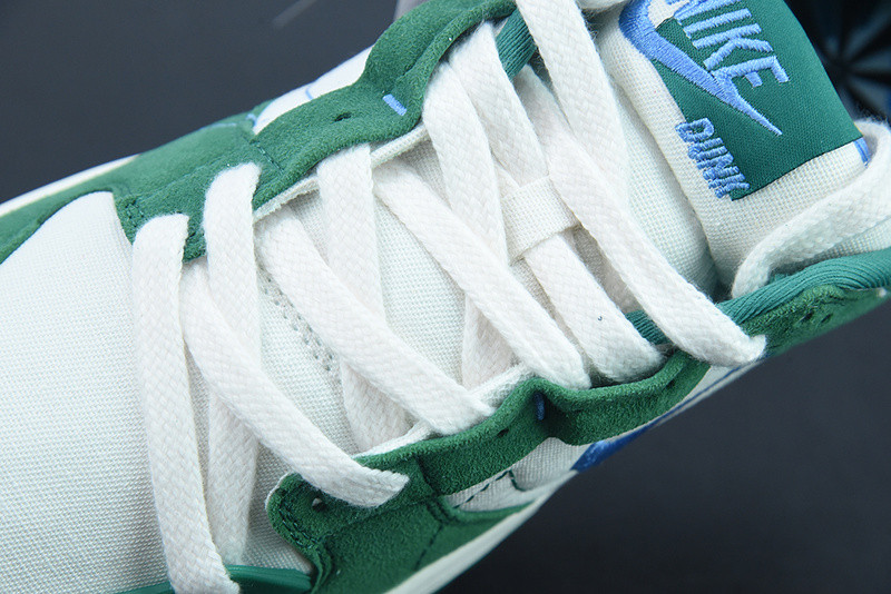 NIKE WMNS DUNK LOW DISRUPT 2 