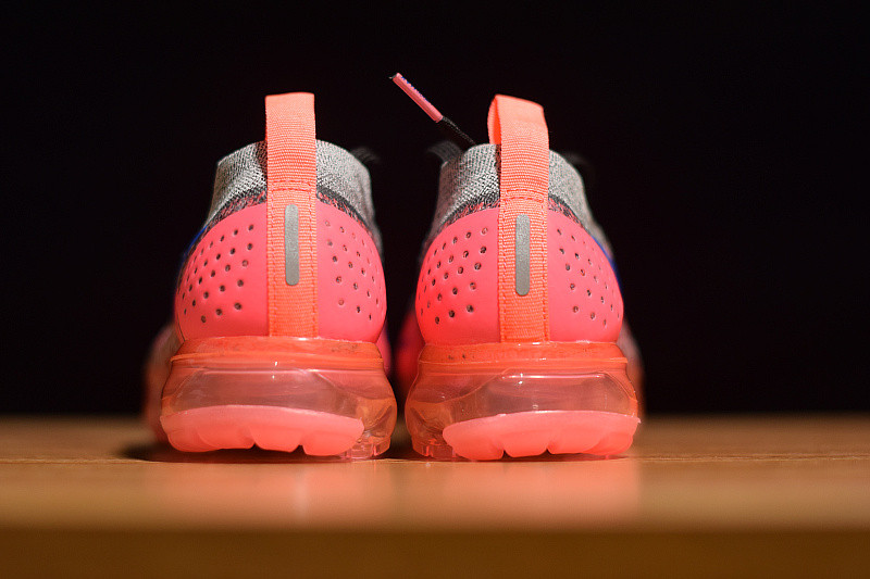 NIKE AIR VAPORMAX 2 