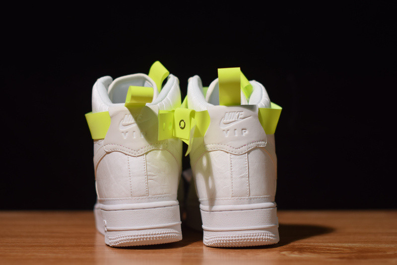 NIKE AIR FORCE 1 HIGH 