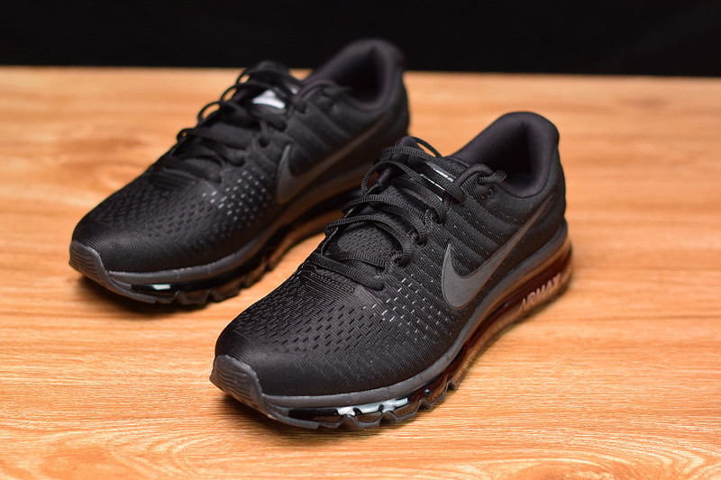 NIKE AIR MAX 2017 