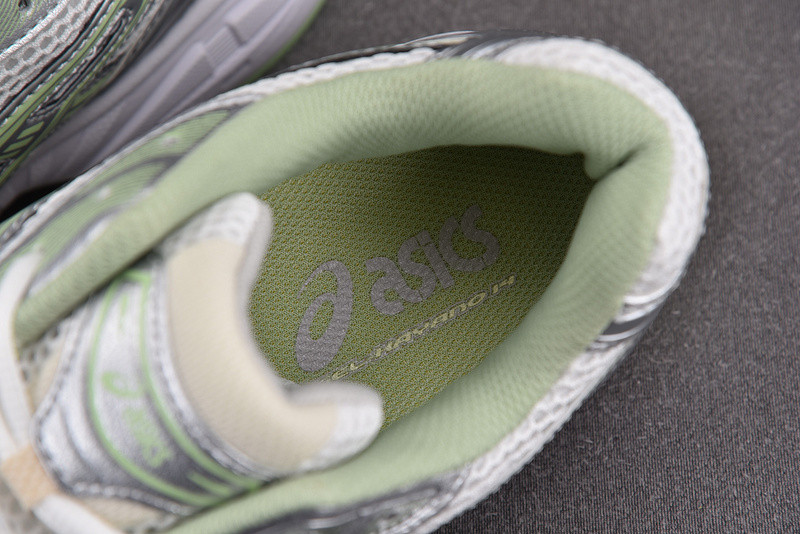 ASICS Gel Kayano 14 