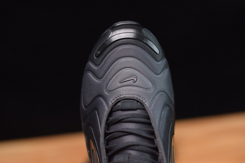 NIKE AIR MAX 720 720 