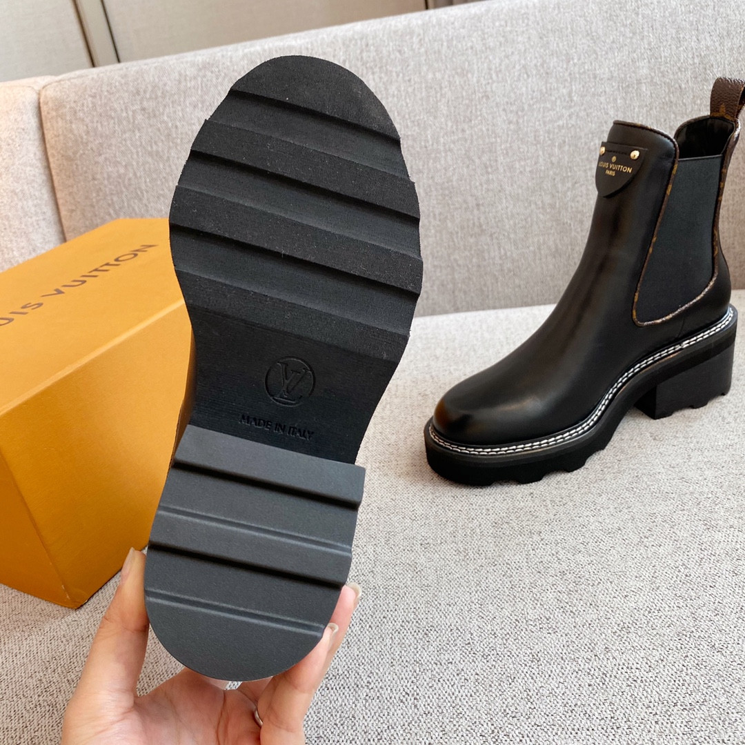 LVT BOOTS