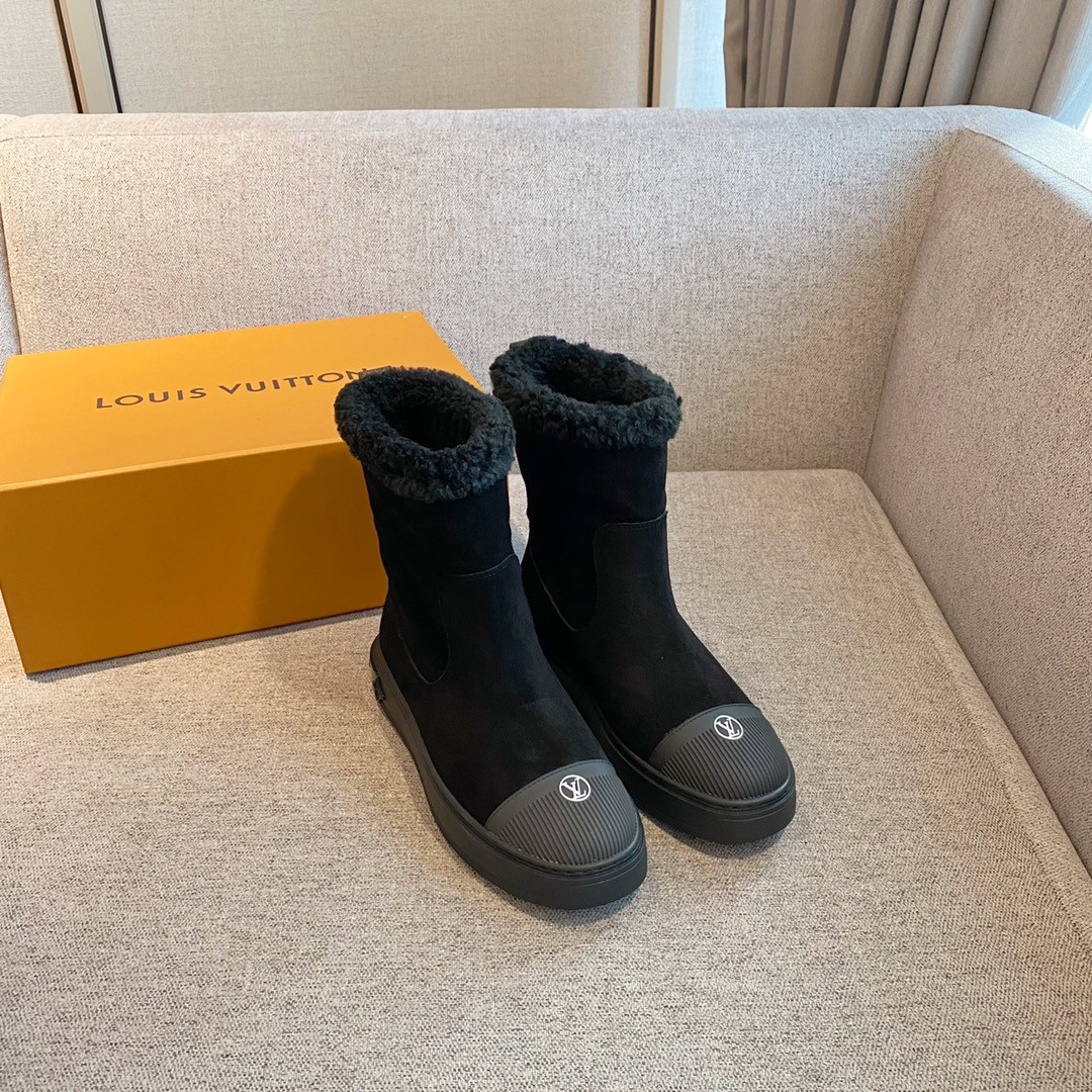 LVT BOOTS