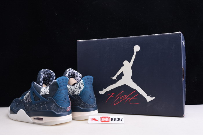 AIR JORDAN 4 RETRO SE 
