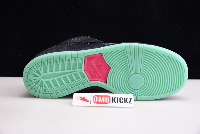 DUNK LOW PREMIUM SB AE QS 