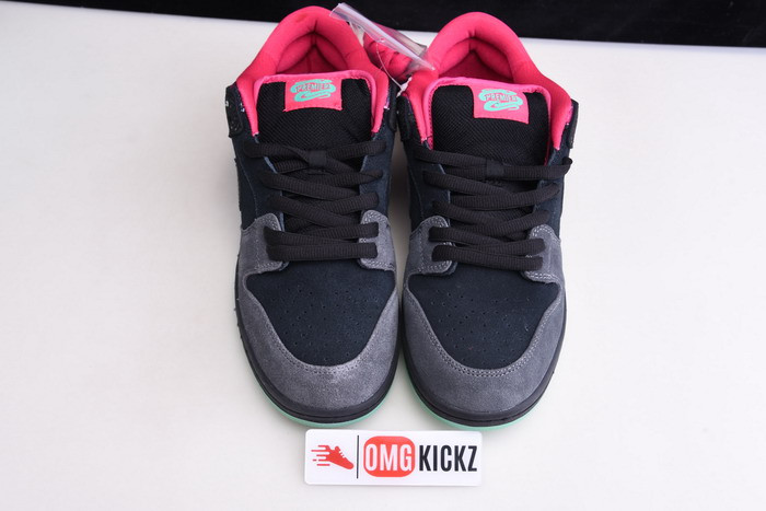 DUNK LOW PREMIUM SB AE QS 