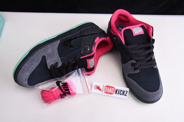DUNK LOW PREMIUM SB AE QS 