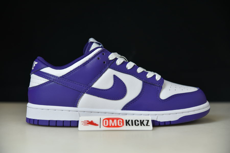 NIKE SB DUNK LOW 