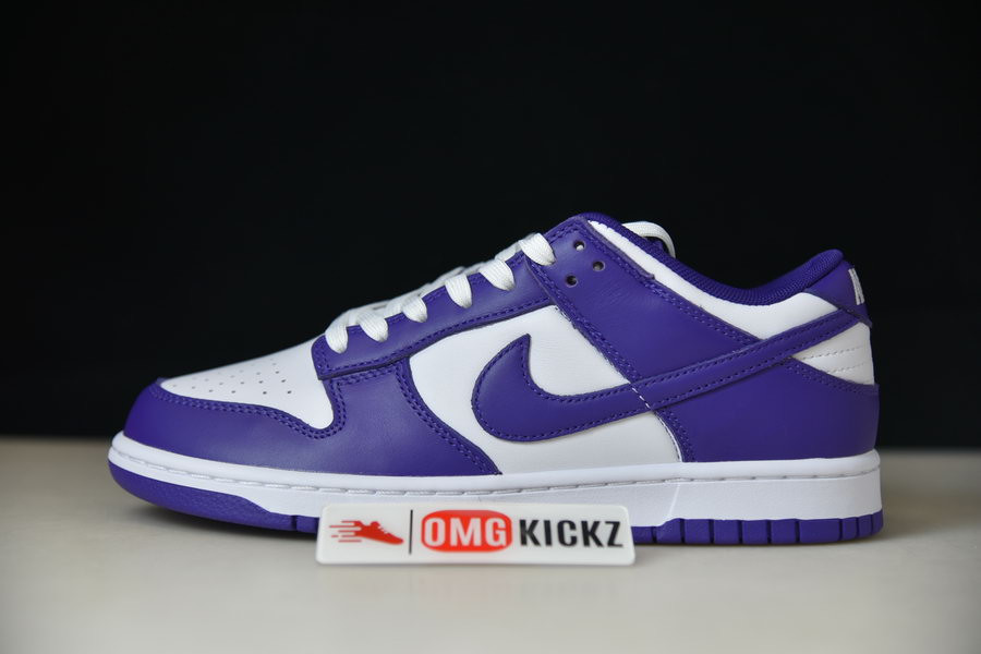 NIKE SB DUNK LOW 