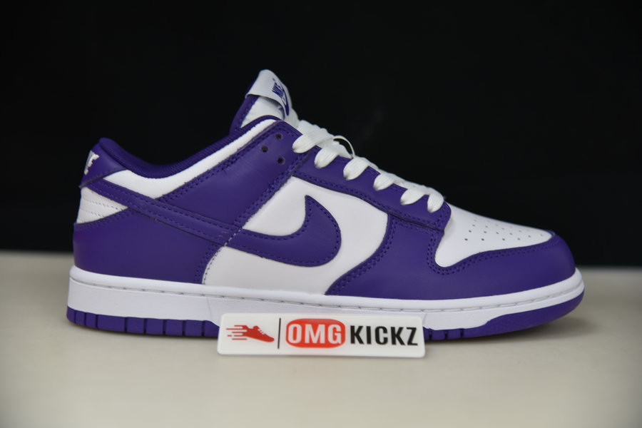 NIKE SB DUNK LOW 