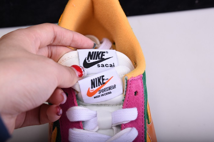 NIKE SACAI X LDV WAFFLE 