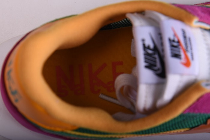 NIKE SACAI X LDV WAFFLE 