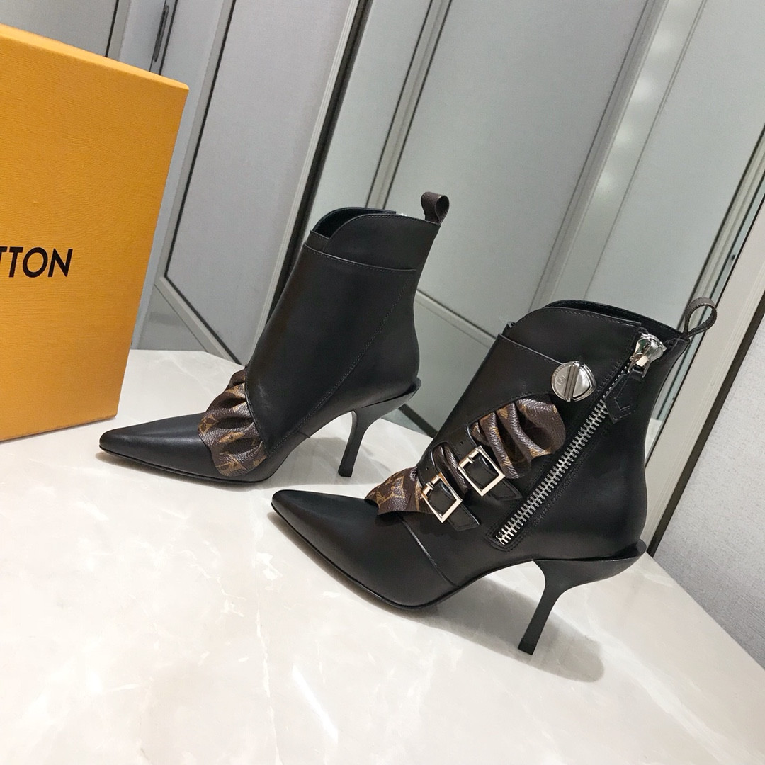 LVT BOOTS