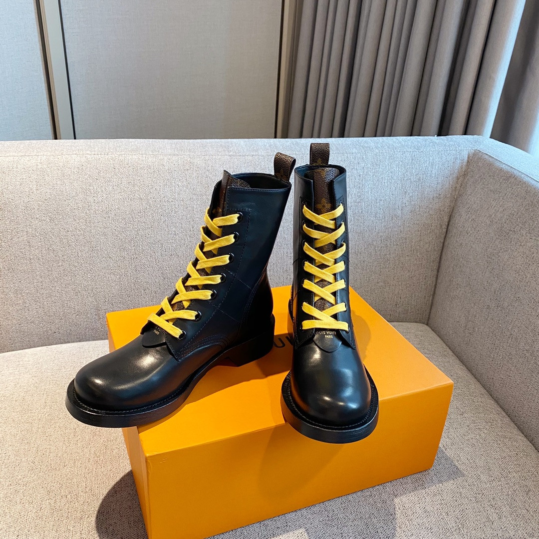 LVT BOOTS