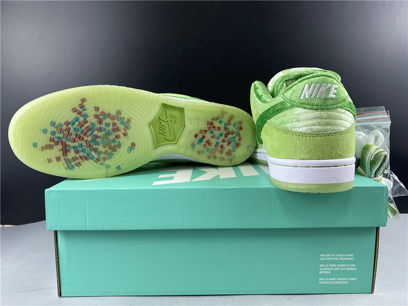 NIKE SB DUNK LOW PRO QS CT2552-300