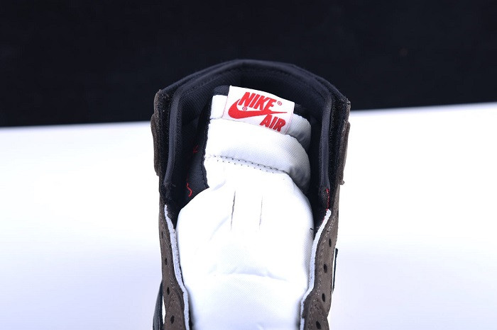 AIR JORDAN 1 RETRO HIGH TRAVIS SCOTT CD4487-100