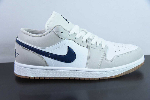 Air Jordan 1 Low 