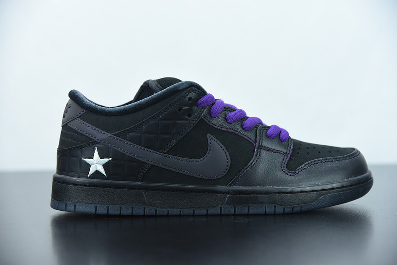 FAMILIA X NIKE SB DUNK LOW FIRST AVENUE DJ1159-001