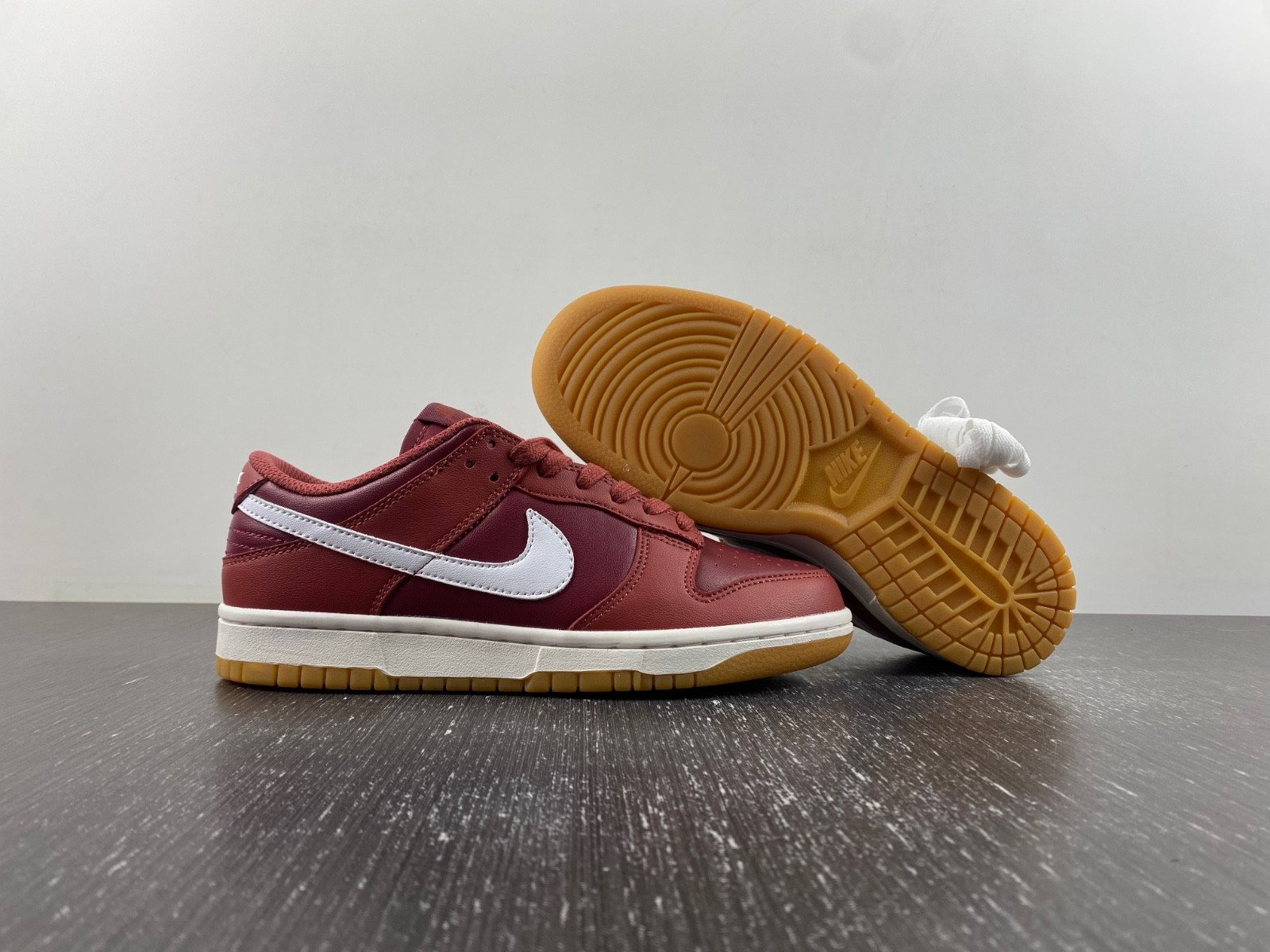 Nike Dunk Low WMNS Desert Berry DD1503-603