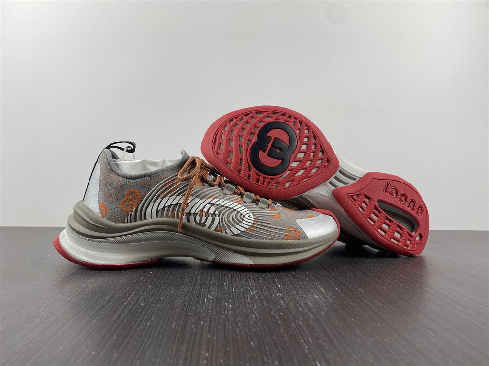 G*u*i sneaker