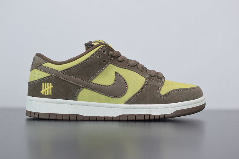 NIKE SB DUNK LOW BQ6817-700