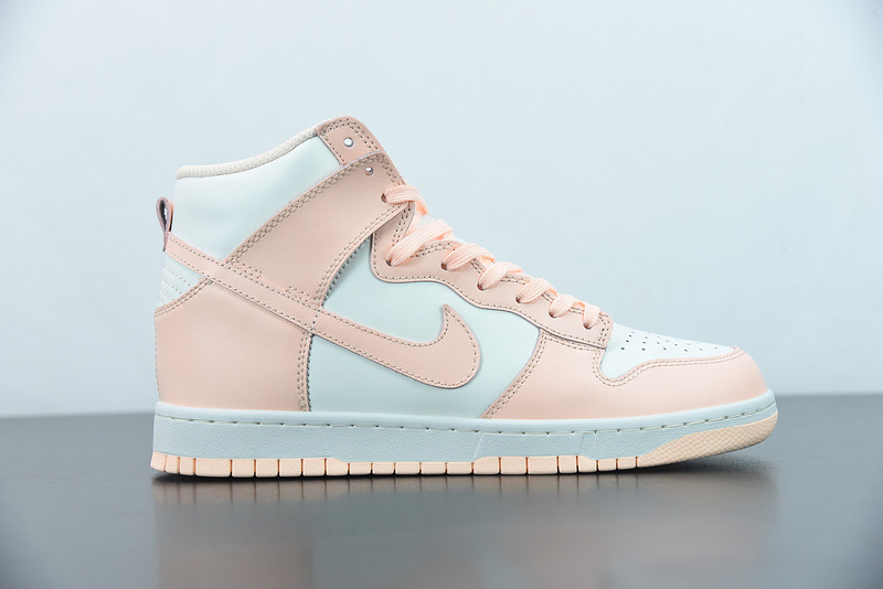 DUNK HIGH ''CRIMSON TINT'' DD1869-104