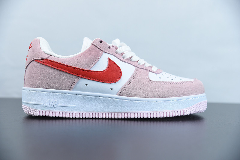 NIKE AIR FORCE 1 07 QS VALENTINES‘D LOVE LETTER DD3384-600