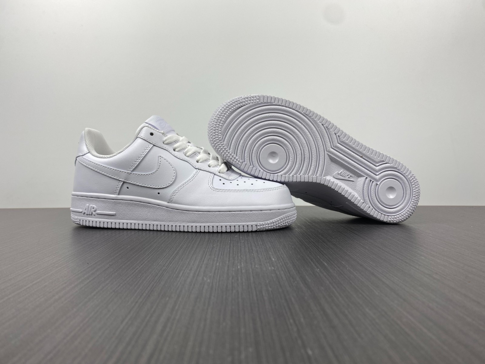 NIKE AIR FORCE 1 LE GS ''TRIPLE WHITE'' DH2920-111