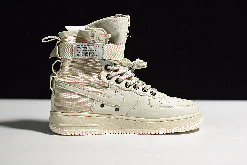 NIKE AIR FORCE 1 HIGH "SPECIAL FIELD URBAN UTILITY" (W) 857872-001