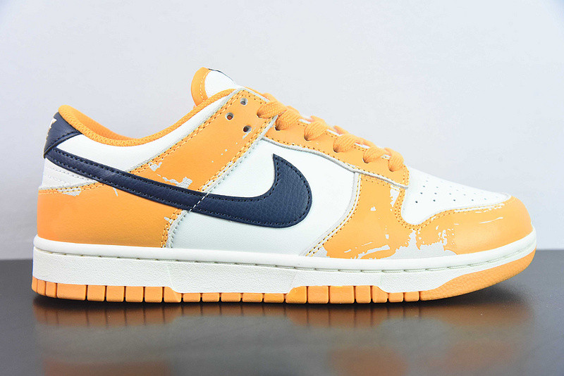 Nike Dunk Low ''Wear and Tear'' FN3418-100