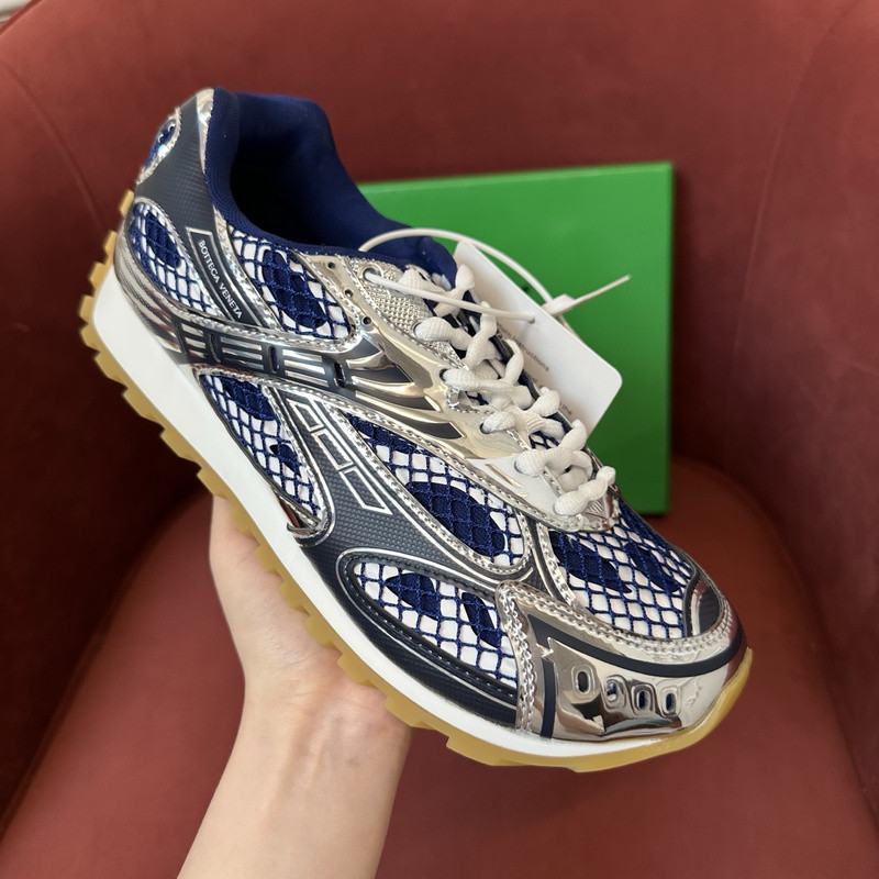 b0tte*a Ven*ta orbit sneaker