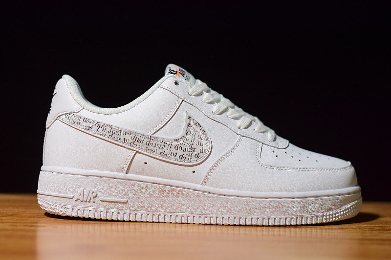 NIKE AIR FORCE 1 ''07 LV8 ''Just Do It'' BQ5361-100