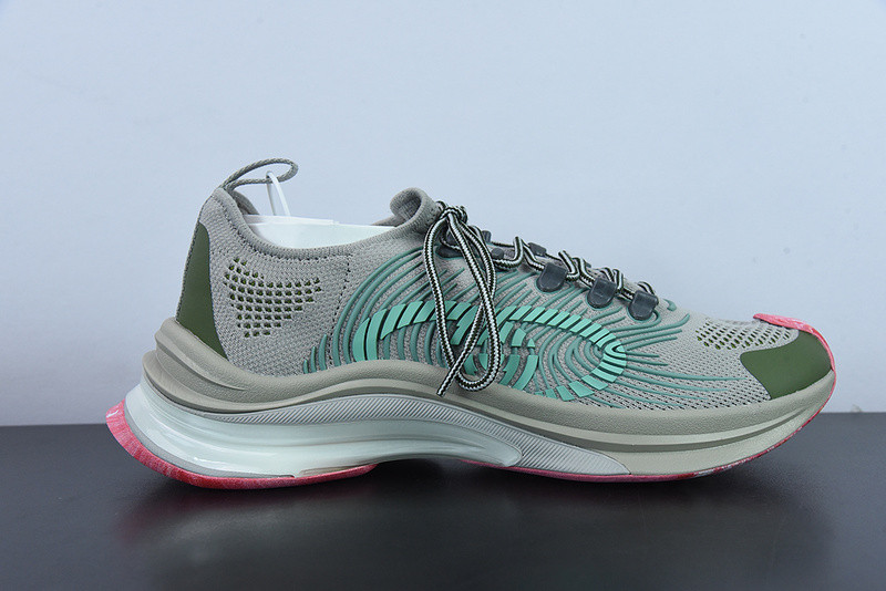 G*u*i sneaker